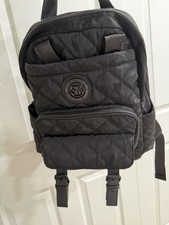 Steve Madden Black Backpack Quilted Finish Zip Closure Logo Inner Pockets