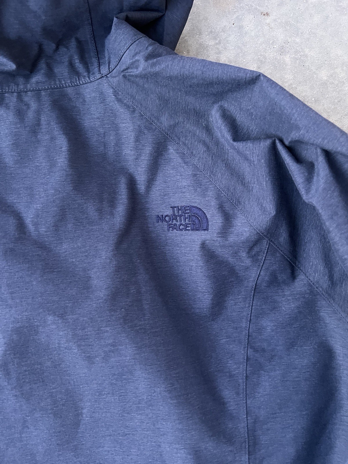 The North Face Jacket Size Medium Womens Blue TNF DryVent Rain Coat Parka Hoodie thumbnail 4