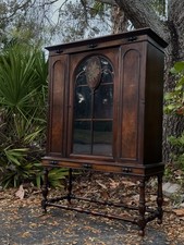 Antique 1910s–1920s Display Cabinet – Floral Leaded Glass China Cabinet