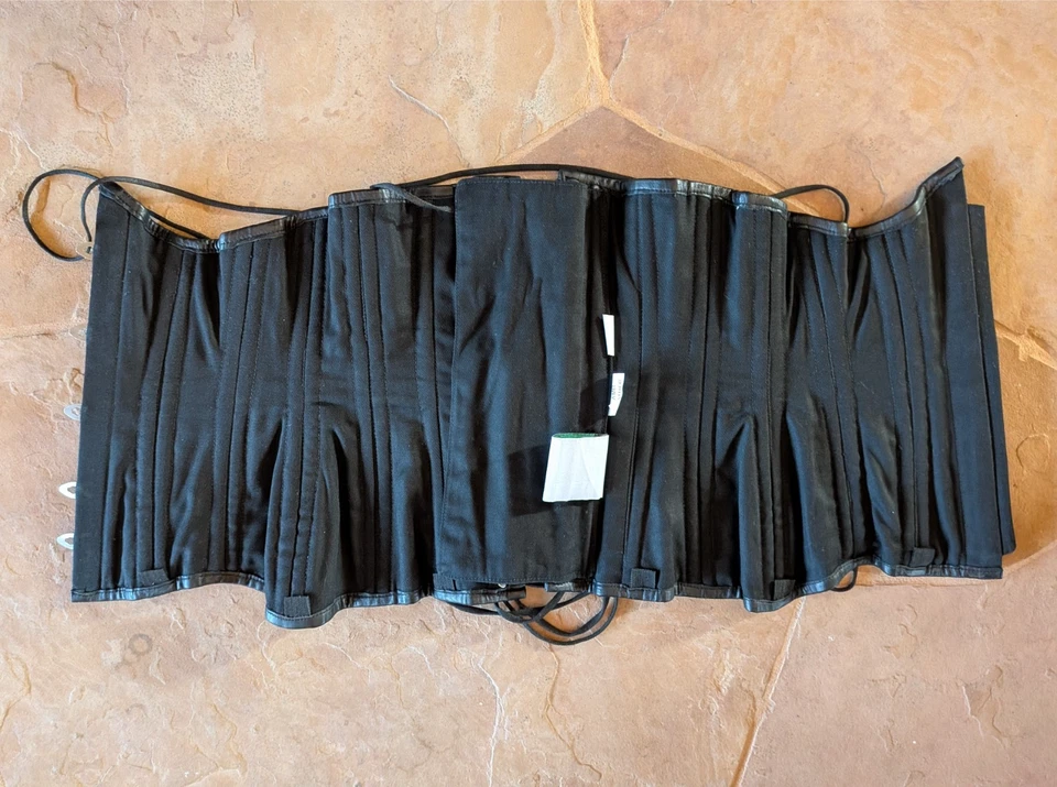 426 Longline 26" Auténtico Cuero Negro Bajo Busto Corsé, Huesos de Acero, CS-426 Foto 3 de 4