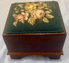 VTG Freeman & Co Footstool w/Needlepoint Furniture of Needle Arts Thomasville NC — photo 4