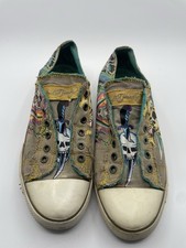 Ed Hardy Low Top Shoe Skulls Laceless Sneakers Women Size 10 Y2K