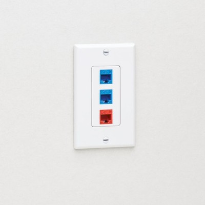 TRIPP LITE CABLES AND CONNECTI N042D-100-WH Single-Gang Faceplate Decora Style