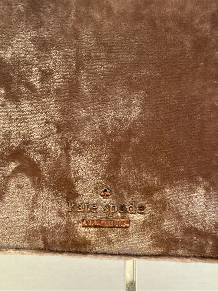 Kate Spade Blush Fur Silver Chain Crossbody Bag Purse - Image 3 of 4