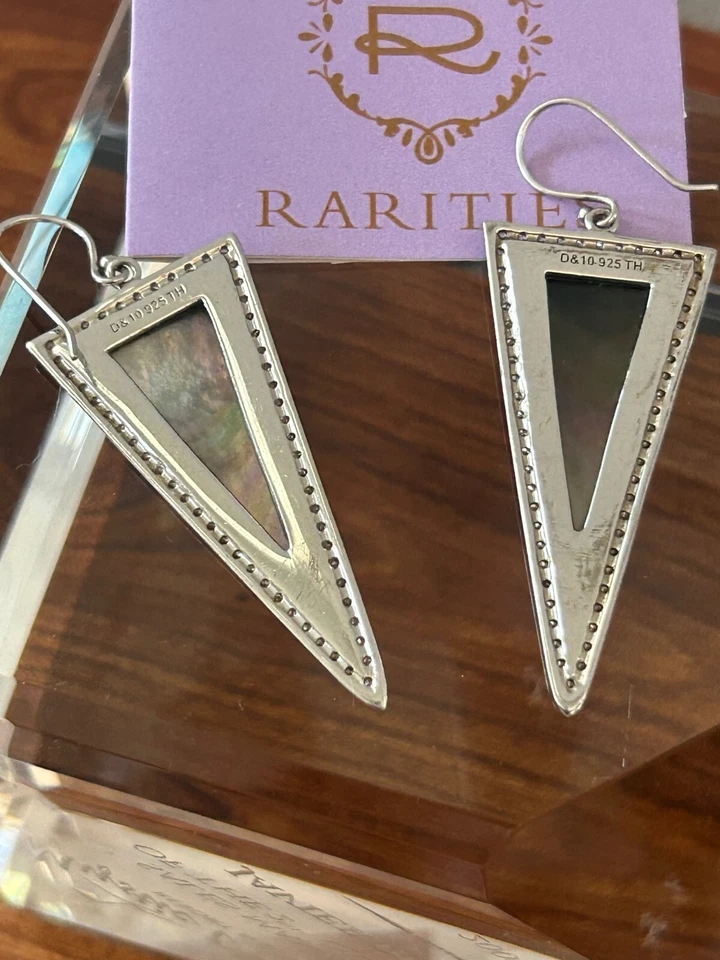 Rarities Carol Broide Sterling Silver Mother of Pearl GEOMETRIC Earrings - Image 4 of 4
