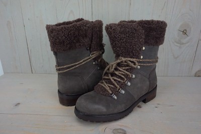sheepskin hiking boots
