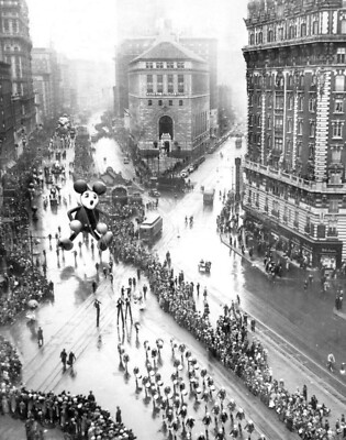 1934 Mickey Mouse Debut at Macy s Thanksgiving Day Parade Poster Photo 11x14