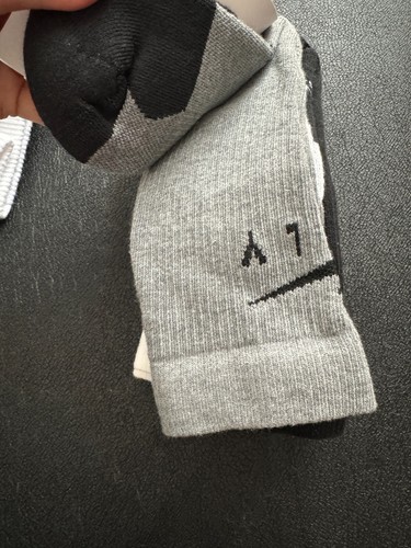 NWT 3pk NIKE Elite Basketball Dri Fit Socks Swoosh Logo YTH 3Y-5Y WMN 4-6 gray - Picture 5 of 10