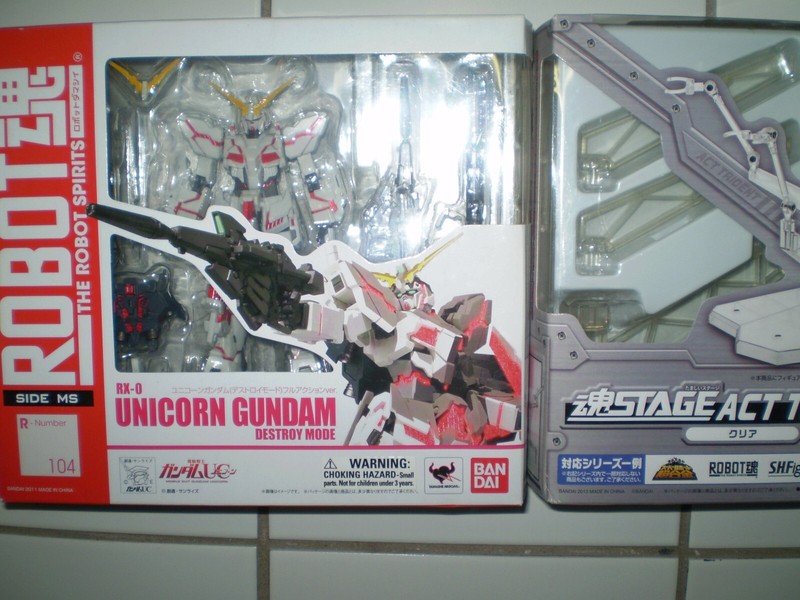 ROBOT SPIRITS SIDE MS RX-0 Unicorn Gundam Destroy Mode BANDAI