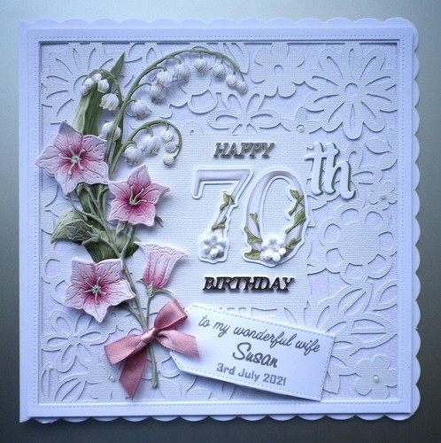 Large 8" Luxury Happy Birthday card with Flowers & Cut-out Background ANY AGE - Picture 5 of 5