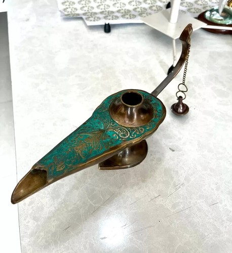 Aladin The Genie Oil lamp - Brass Aladdin Lamp - !!! beautiful design !!! - Picture 8 of 9