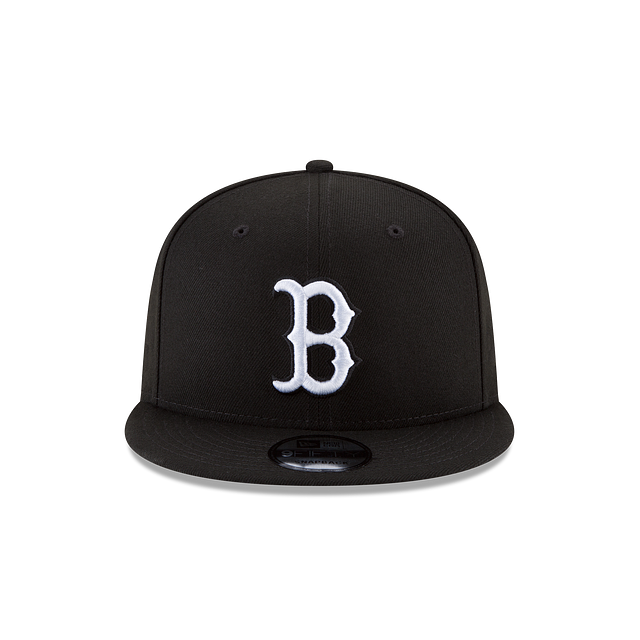 Boston Red Sox Black & White 950 Adjustable Black Snapback New Era