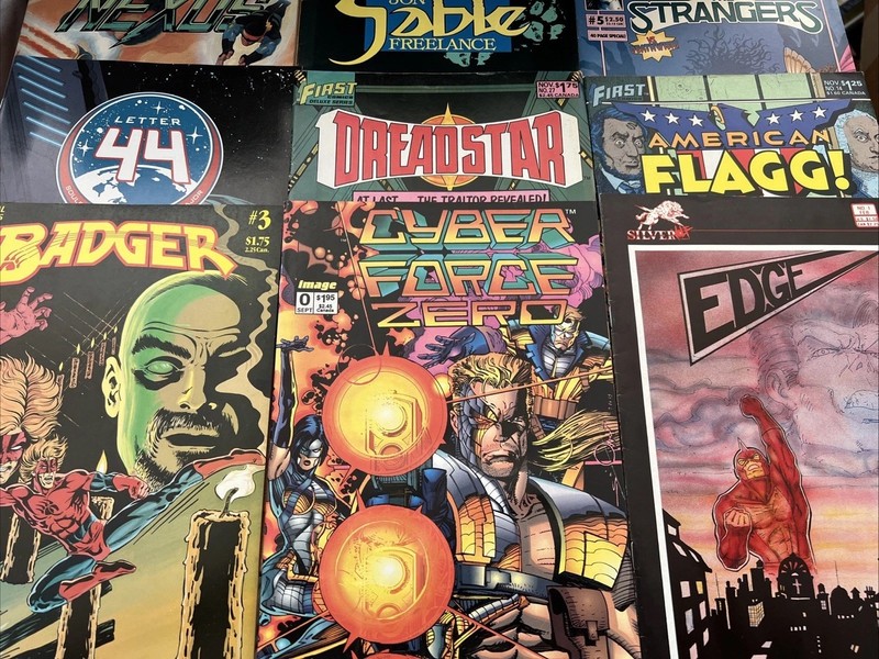 Assorted Mixed Lot Of 9 comic books! See Pictures