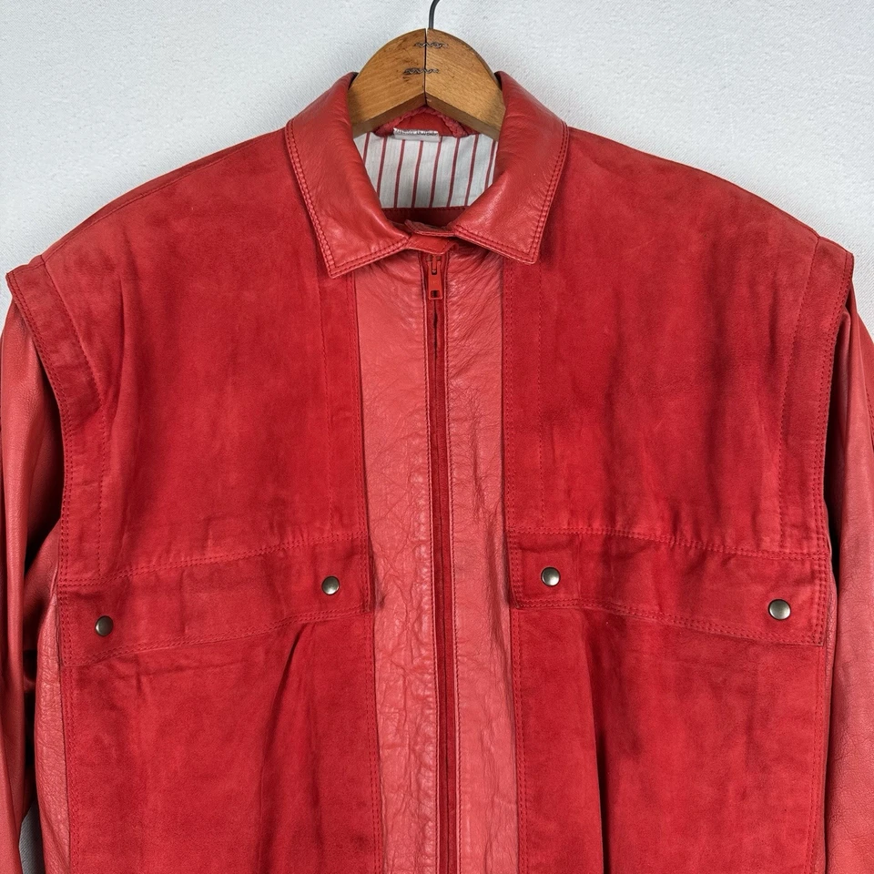 "Chaqueta de bombardero de cuero gamuza Saks Fifth Avenue años 90 roja completa para mujer 12 pecho: 42""" Foto 4 de 4