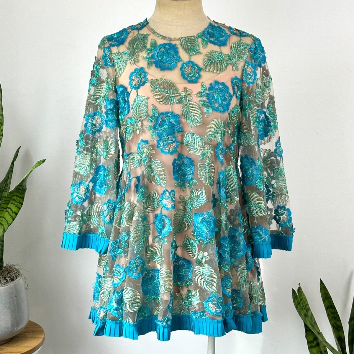 long sleeve mexican embroidered dress Puebla Long Mexican Dress Mermaid Cut Raw Cotton / S