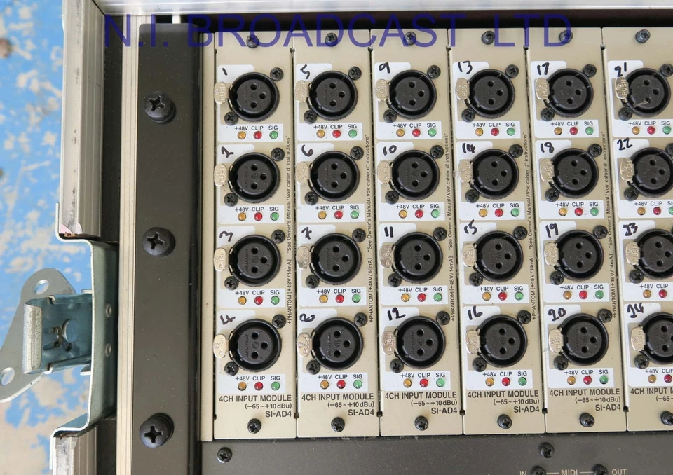Roland digital snake 40x channel s-4000s interface unit with flighcase - Image 4 of 4