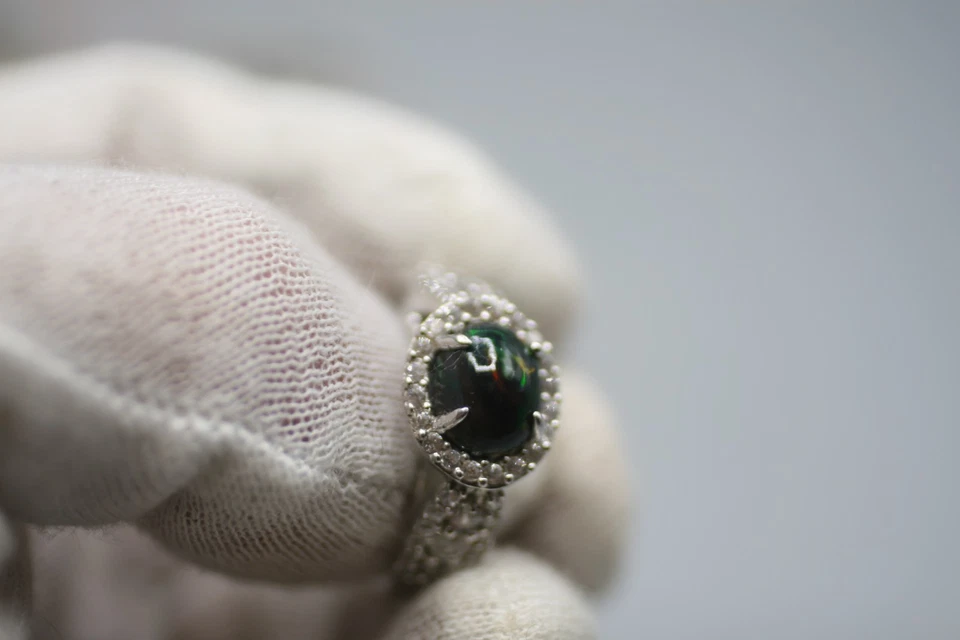 Anel de opala preto Michael Valitutti - Imagem 2 de 4