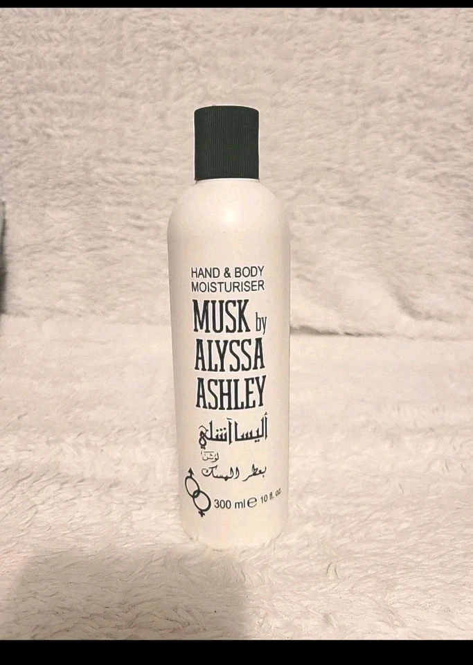 Musk by Alyssa Ashley 10oz Hand & Body Moisturizer. Imperfect Label. Free Ship! - Image 3 of 3