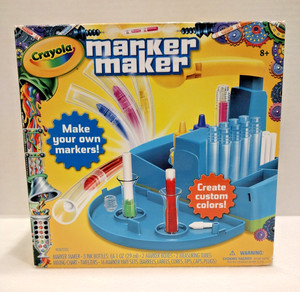 Crayola Marker Maker DIY Makes 15 Markers Includes All Pieces*See Pictures*