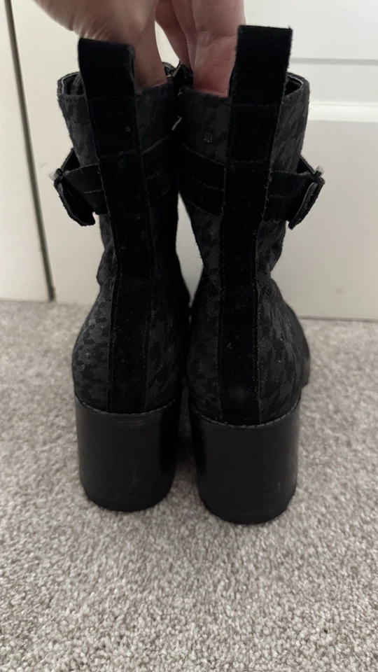 Marc Fisher moto 靴子,黑色猎犬牙齿检查,尺寸 8.5 M。状况完好 — 第 4/4 张图片