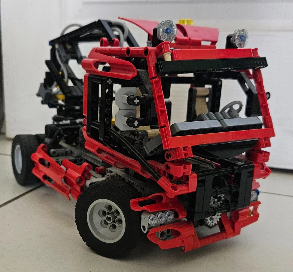 LEGO Technic 8436 Truck, photo 1 sur 2