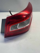 2019 Nissan Sentra Right RH Tail Light Assembly Quarter Panel Mounted Ri