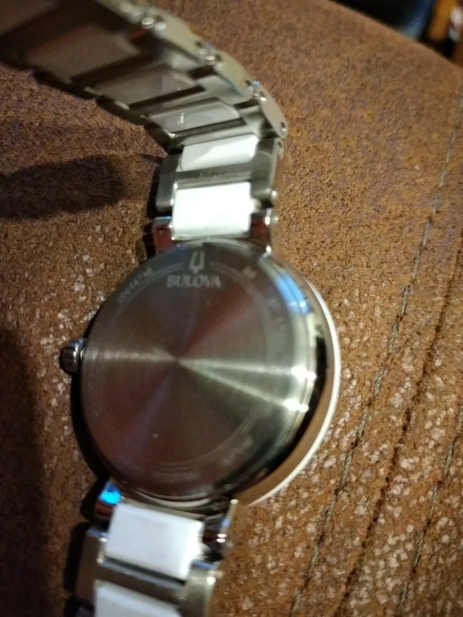 Bulova 98p158 top