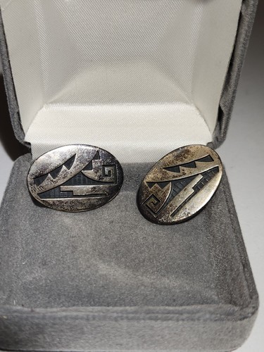 Unbranded Native American Sterling Clip On Earrings Unbranded