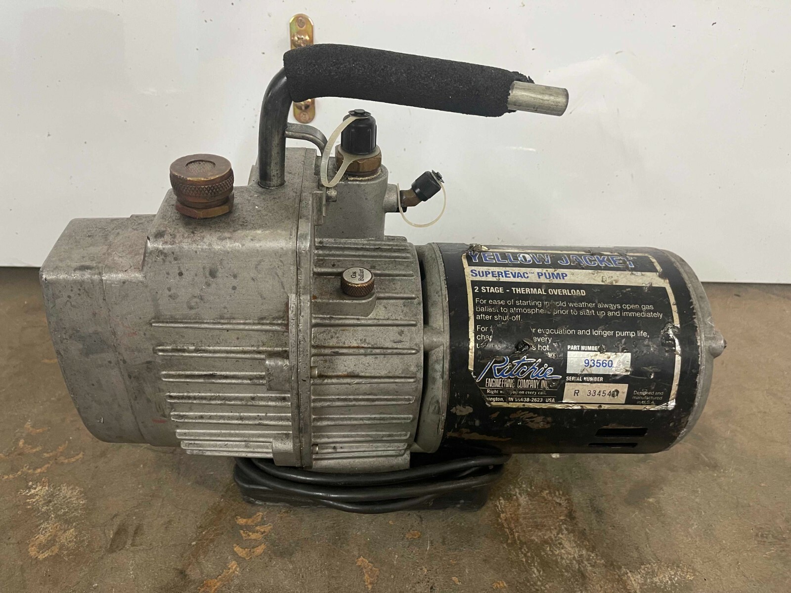 Ritchie Yellow Jacket 93560 SuperEvac™ 6 CFM 2 Stage Vacuum Pump eBay