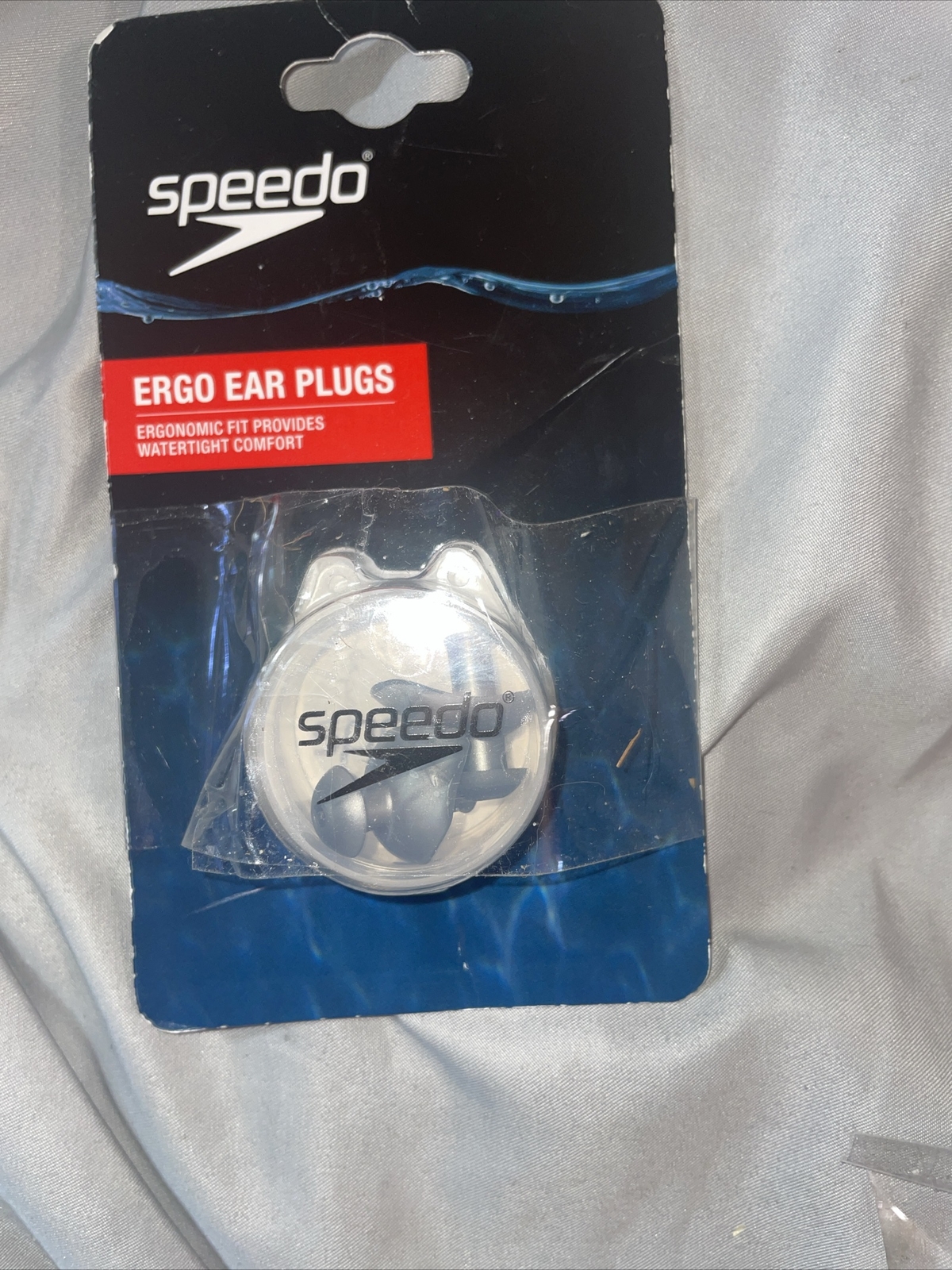 Speedo UnisexAdult Swim Training Ergo Ear Plugs, Silver Durable Long