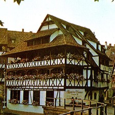 Strasbourg Raven Cathedral Palace Europe Kleber Square Kammerzell House Postcard