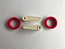 Gottlieb Pinball 2" Flat Top Bianco con Foro Vite Pinza Plastica (NUOVA COPPIA)