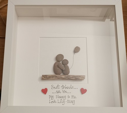 Pebble art picture personalised Nanny, Nanna handmade - Picture 5 of 5