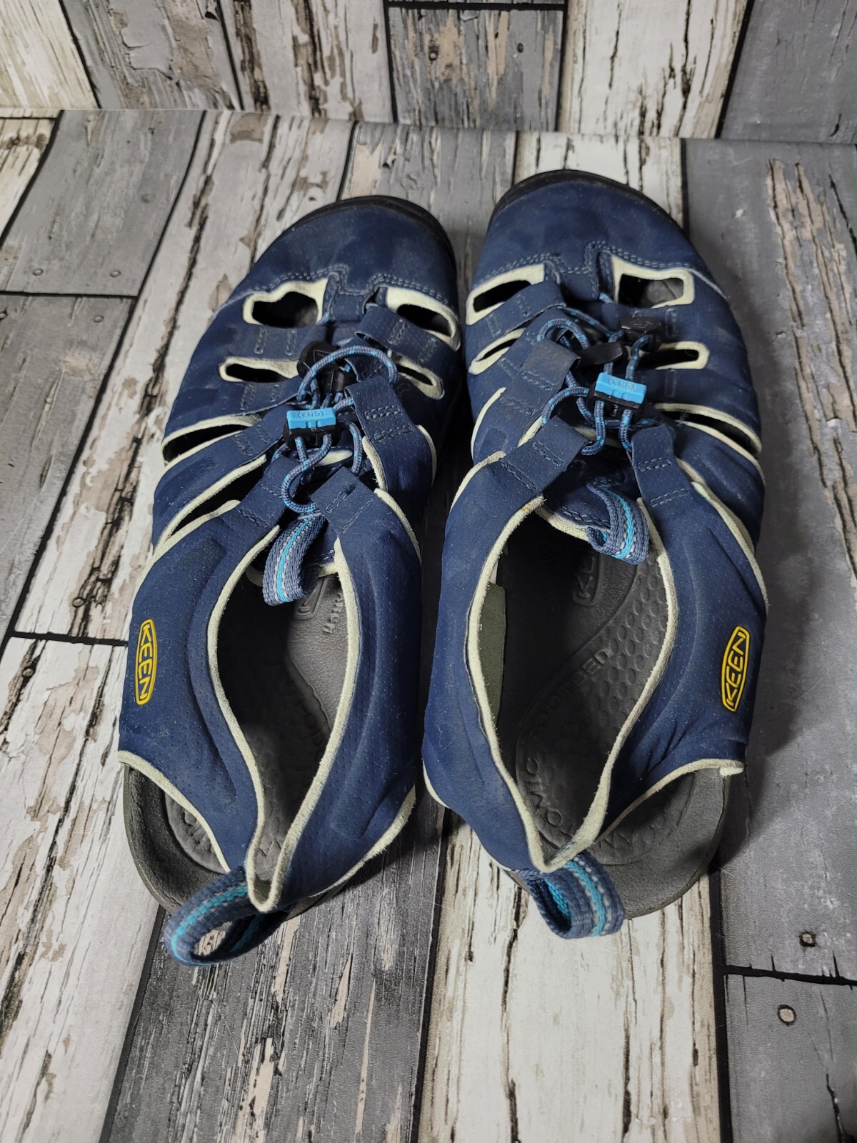 KeenSandals Clearwater CNX Blue Athletic Woman Sz 8