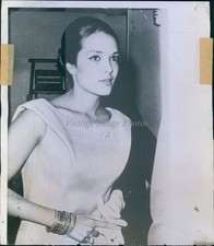 1961 Santa Monica Anna Kashfi Marlon Brando Wirephoto Historic Vintage 8x8
