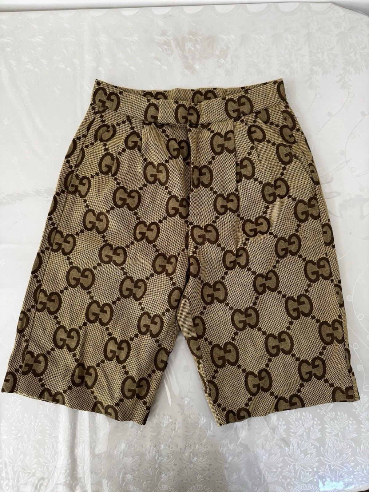 GUCCI Beige JUMBO GG Canvas Men's Shorts Small