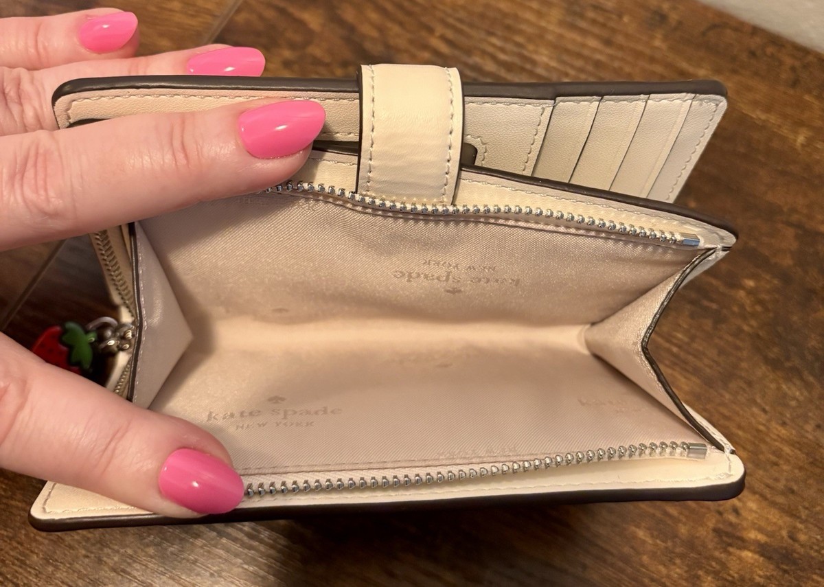 Hello Kitty & Friends X Kate Spade New York Medium Bifold Wallet