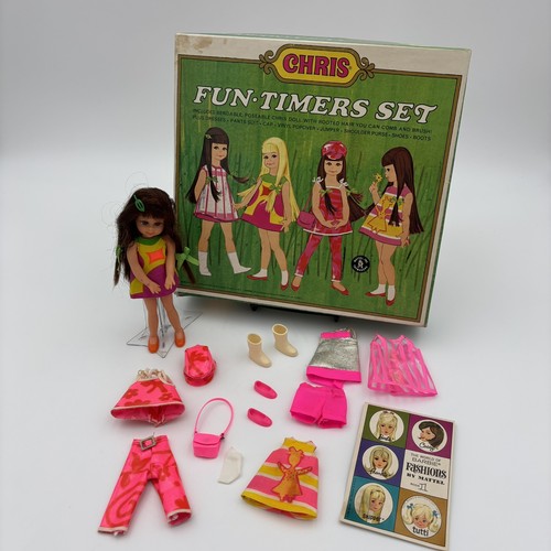 Vintage 1967 Barbie Chris Fun Timers Set in Box #3301 Sears Exclusive 18 Teile Rarität