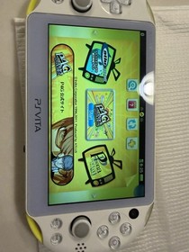 Sony PlayStation Vita Slim PS VITA Pch-2000 Lime Green CIB Console US SELLER