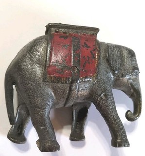 ANTIQUE ORIG. CAST IRON STIFF LEGGED ELEPHANT STILL BANK HARRIS 1904 SCARCE NR