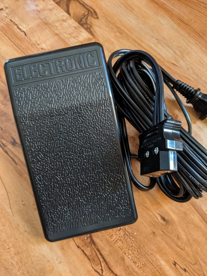 Foot Control Janome L344,L352,625FA,630,634D,DX2022,JA1502,SW2018,203 #032270000 - Image 3 of 3