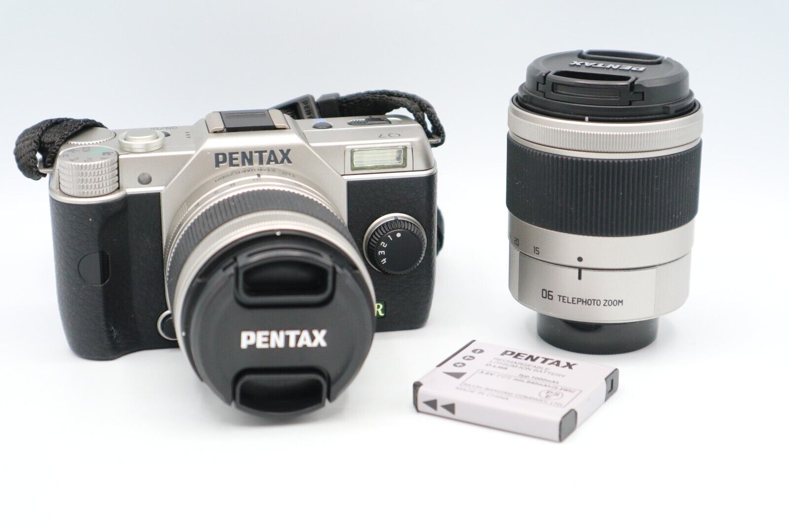 PENTAX Q7 Digital Camera 02+06 lenses(Kit w/ 5-15mm +15-45mm Lens)-Silver