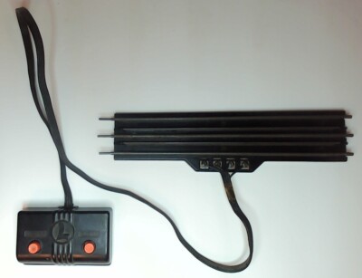 Lionel O27 Postwar 1019-2 Remote Control Track Section w/Controller (AC113)