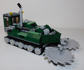 100% -2008 LEGO #7626 Indiana Jones Set JUNGLE CUTTER Colonel Dovchenko Minifig+