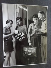 FDJ, Junge Pioniere, 1951, DDR, Jugendbewegung, ANTI-KRIEG, Pressefoto, Frieden