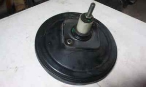 Audi A4 B5 Avant 1.8 8D Bremskraftverstärker 8D0612105F