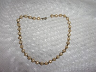 Vintage Perlenkette Creme Kugeln 15'' Ende zu Ende
