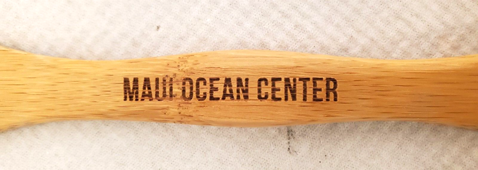 Hawaii Maui Ocean Center Aquarium Solid Wooden salad Fork and Spoon in