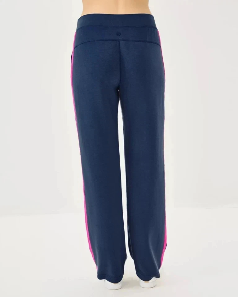 Lilly Pulitzer  Alwyn High Waisted Pants and Fenella UPF 50+ Zip Hoodie Set .NEW - Image 3 of 4