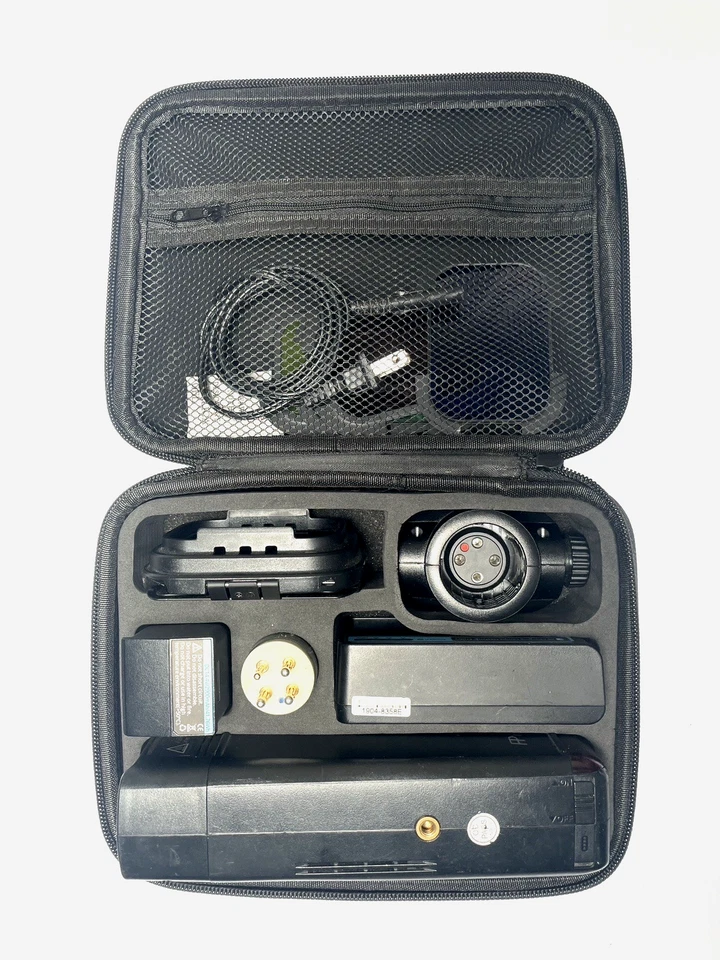 Flashpoint eVOLV 200 TTL R2 (Godox AD200) With Stand Bracket - Image 2 of 4